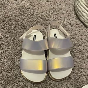 New mini Melissa sandal